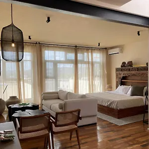 Casa Realm Hotel